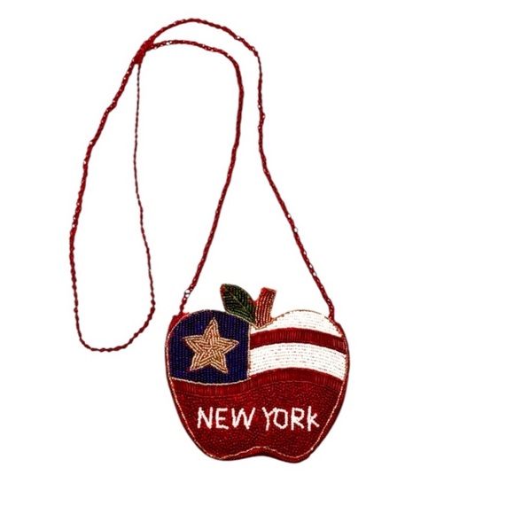Beaded New York Apple Flag Small Shoulder Bag Red - Picture 1 of 9